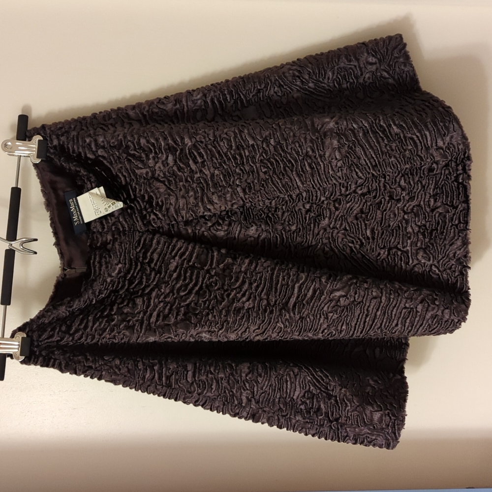 'S Max Mara knee length brown textured skirt